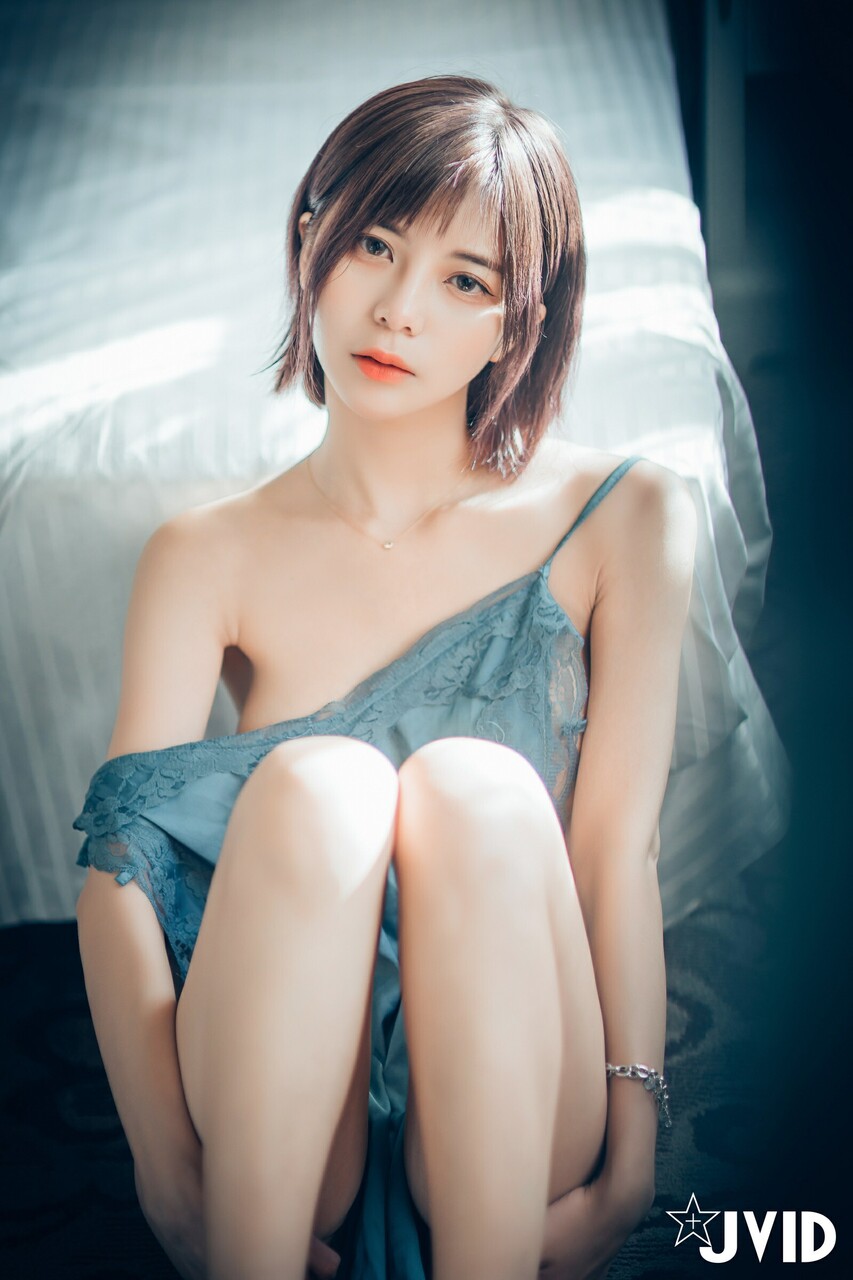 27101978 003 0abe