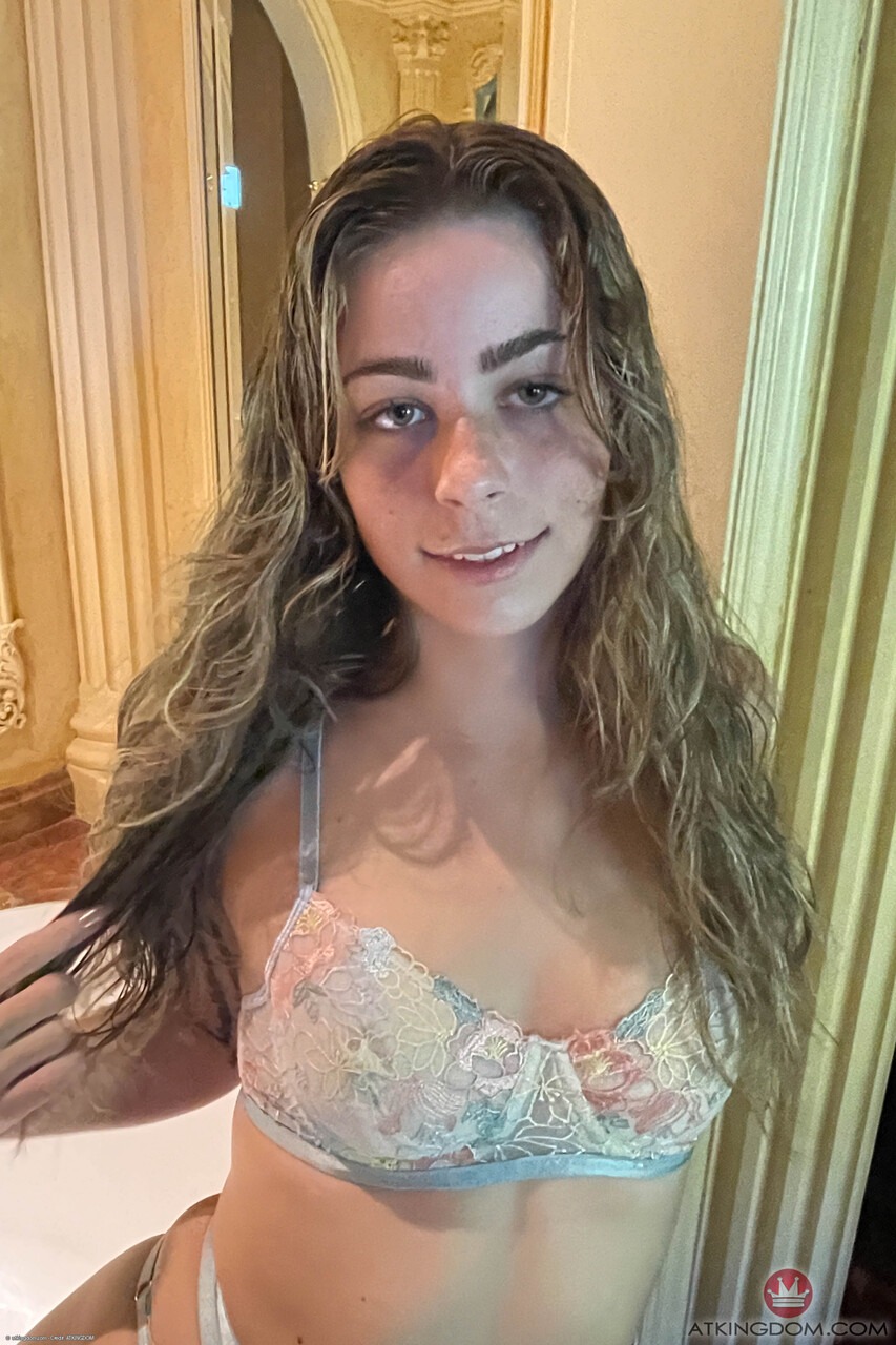 imgi 50 92624447 031 9823